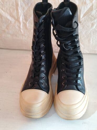 Ugg obuća: Čizme, 40 — 4