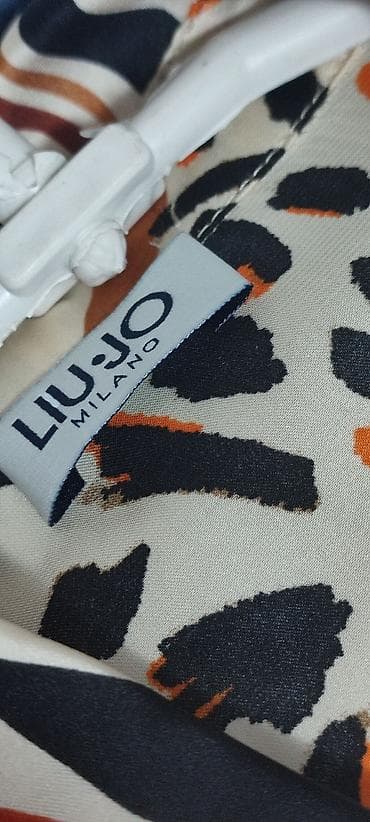 papuce h: Liu Jo 3000 din,kao pjena .Ostale haljinejao nove 1500. Vel. ML — 3