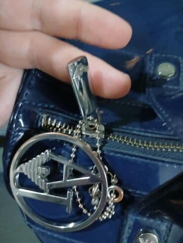 Kaiševi: Torba za rame, Armani Exchange, Materijal: Lakovana koža — 2