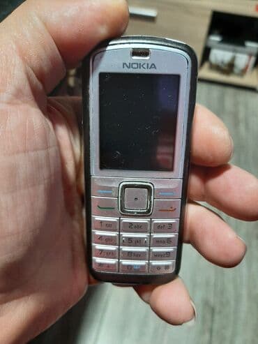 mrežni razdelnik: Nokija 6070 ispravna telefon radi na sve mreze telefon je ocuvan — 2