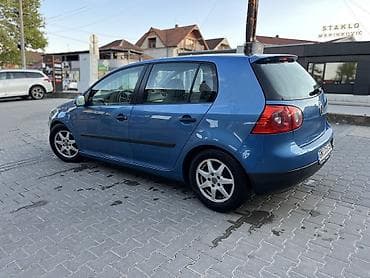 magnet za mehanicare: Volkswagen Golf 5 – 1.9 TDI, 105 ks (77 kW), BKC motor, 2004. godište — 4