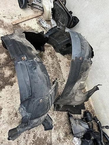 PODKRILO F10,11 ZA BMW SERIJA 5 | Na stanju novi i polovni delovi za