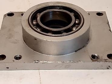kolica za alate: Aluminijumsko kuciste sa lezajem za osovinu 50mm Lezaj u kucistu je — 9