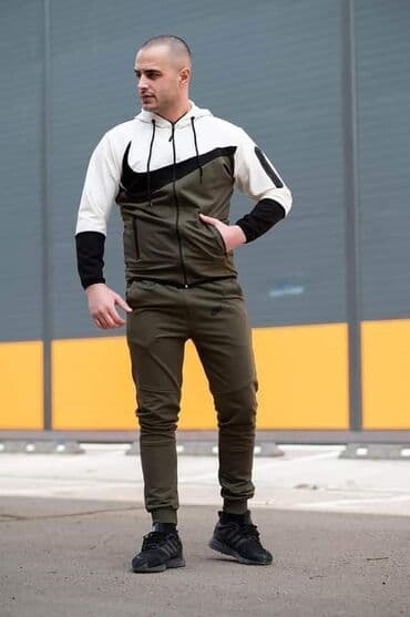 Veličine
od S do 2XL
Cena 4400 din na lalafo.rs Veličine
od S do 2XL
Cena 4400 din