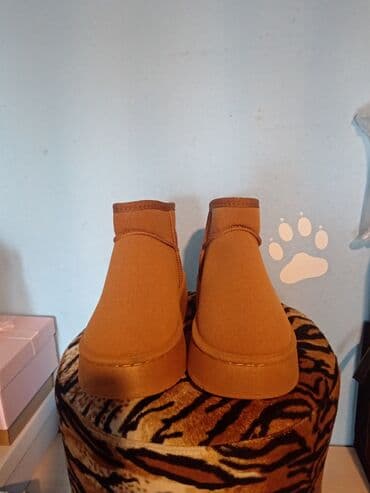 camper obuca beograd: Ugg čizme, bоја - Braon, 37 — 4