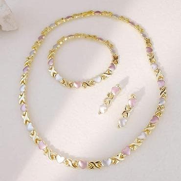 paciotti cipele cena: Set nakita – ogrlica, narukvica i minđuše - Dizajn: zlatna osnova sa — 1