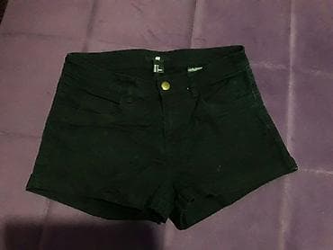 Sorts, H&M, samo opran. Ne odgovara velicina. 34
