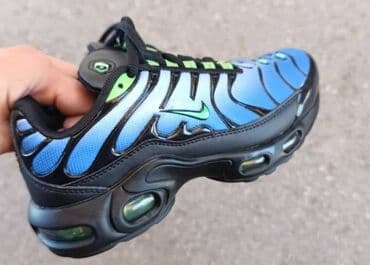 differente obuca: Nike, Size - 36 — 2