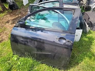 Car Body Parts: PREDNJA LEVA VRATA LANCIA Y | Prednja leva vrata lancia y — 1