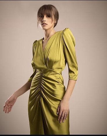 ananas haljine: Jednom obucena zelena dizajnerska Unalatina haljina - Kroj: midi — 1