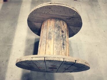 Kids' furniture: Kalem drveni za sto visina 64 cm lično preuzimanje u BW prečnik 80 — 2