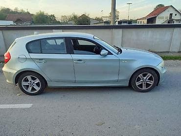 Vozila: BMW 118 E87LCI 2011. GOD. - KOMPLETAN AUTO U DELOVIMA | Kompletan — 4