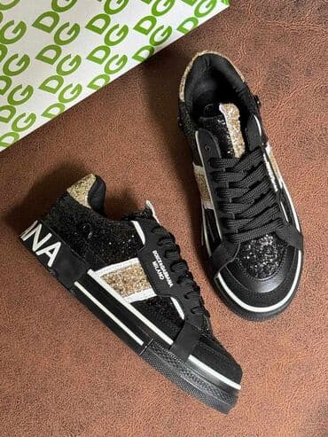 crno bijele jordan: 38, bоја - Crna — 1