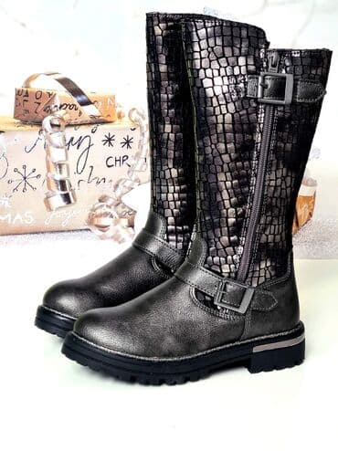 kompleti od trikotaze: Elegantne duboke čizme postavljene termo materijalom. Sa unutrašnje — 1