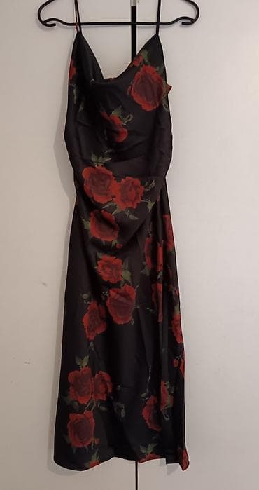 Nova sa etiketom, naznačena veličina 38.polu obim 34-36,više je za s