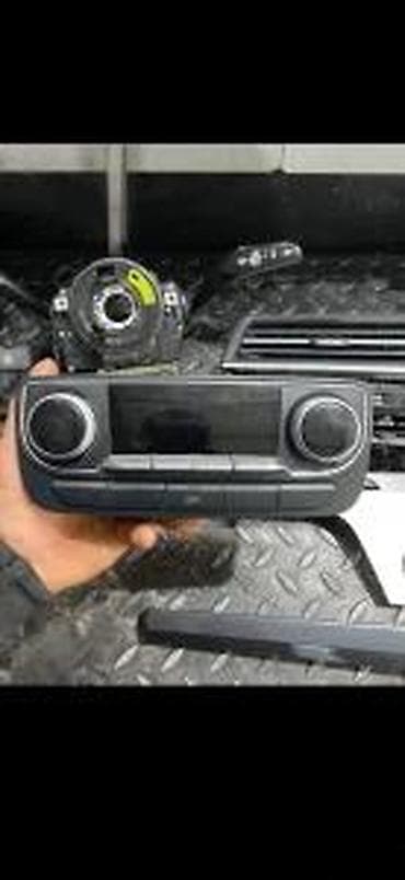 audi 100 2.8: AUDI Q7 4M KLIMATRONIK PREKIDAC KLIME KLIMA PANEL 4M0919158C | Audi — 2