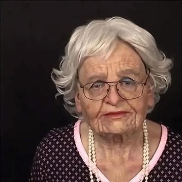 Kupaći kostimi: Ultra-realistična maska starije gospođe – celoglava, sa ramenim — 4