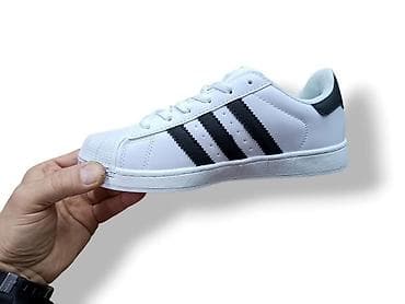 adidas retro patike: Adidas Superstar / 2026
(36-46)

Cena: 3500 din
US🤍 — 2