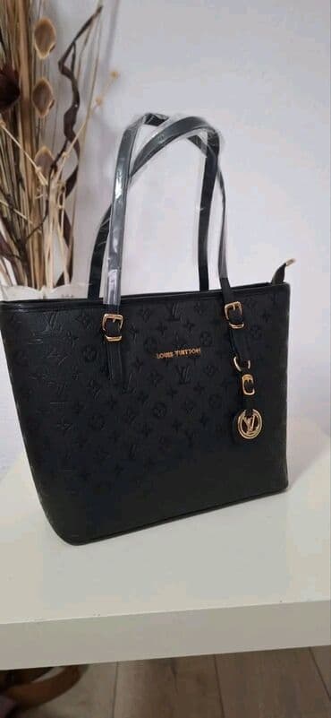 torba david jones: 5200 din🍓
36x28 — 2