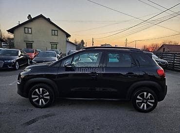 bombina za kola: Citroën C3 Aircross – kompaktni SUV - Spolja: crna boja, moderan — 1