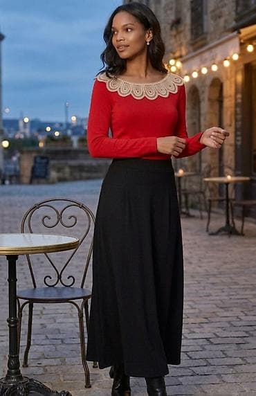 Komplet: Suknja i Bluza. Elegantna ženska bluza sa dugim rukavima u
