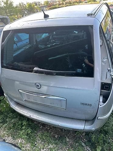 la sempre: LANCIA PHEDRA FEDRA BRANIK KRILO VRATA HAUBA RETROVIZOR | Lancia — 2