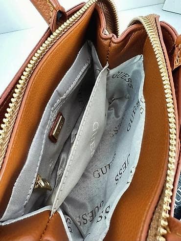 ženski pametni sat: GUESS ženska torbica – mini satchel/kamer torba sa lancem - Model — 2