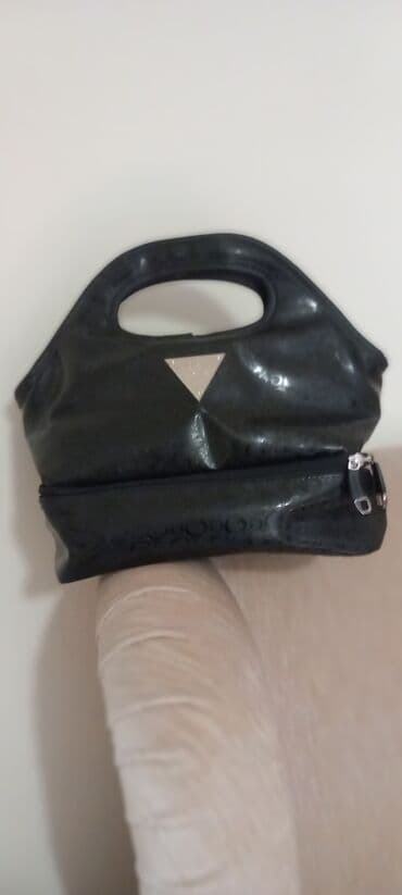 guess plisana torba: Color - Black, Guess — 5