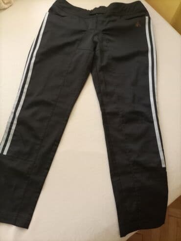 zimske jakne c a: Adidas, M (EU 38), Jednobojni, bоја - Crna — 1
