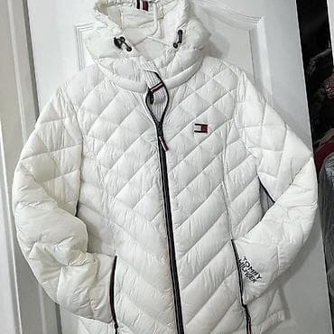 Tommy Hilfiger, M, Sa postavom