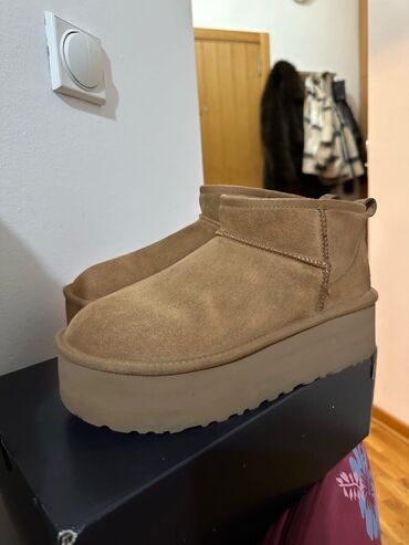 camper obuca beograd: Ugg mini čizme, bоја - Braon, 40 — 1