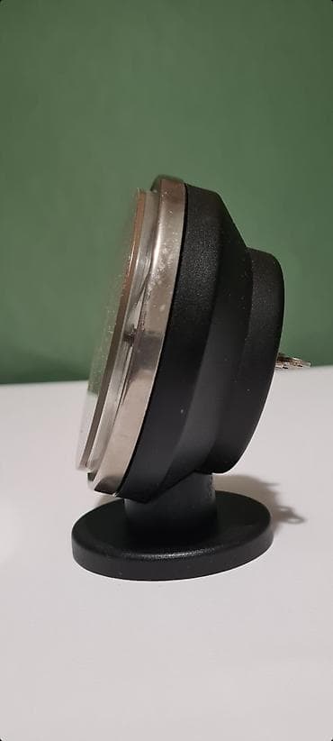 malinoa slike: Aradora 4 Rubine, mehanički stoni budilnik proizveden u Rumuniji tokom — 3