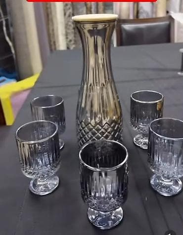 Posuđe: Stakleni set za posluživanje pića – vrč sa poklopcem i 6 čaša na — 1