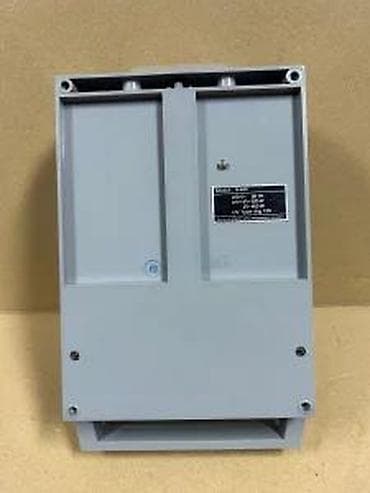 medicinski nameštaj: UV/IR lampa – model N400 Opis: - Profesionalni uređaj sa kombinovanim — 7