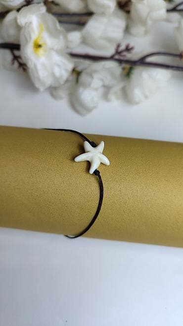 narukvice od konca: Narukvica sa privjeskom morska zvijezda - Delikatna narukvica od — 2