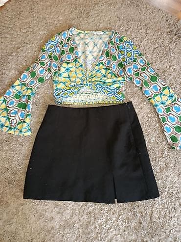teranova majice: Komplet: Zara ženska bluza na preklop i Zara crna mini suknja - — 2