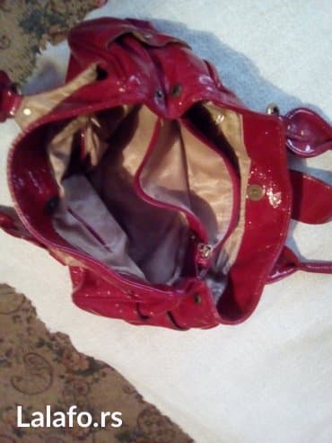 stvari za maturu: Tasna — 3