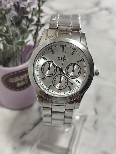 fosil muski sat: Fossil muški ručni sat – hronografski stil - Kućište i narukvica od — 1