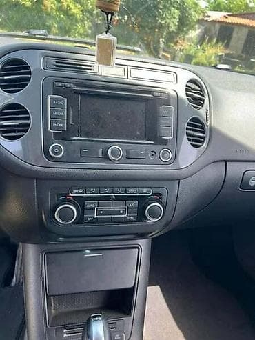 PREKIDAČI, RUČICE, TASTERI ZA VOLKSWAGEN TIGUAN | Prekidači za VW na lalafo.rs PREKIDAČI, RUČICE, TASTERI ZA VOLKSWAGEN TIGUAN | Prekidači za VW