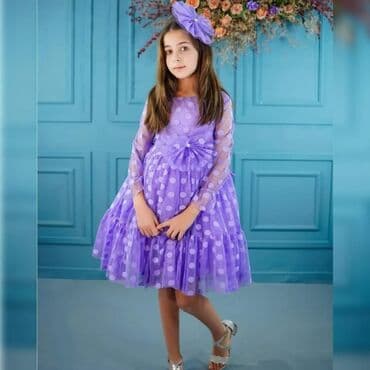 DEVOJČICEveličina 9 i 10(134-140)
Cena 3950 din