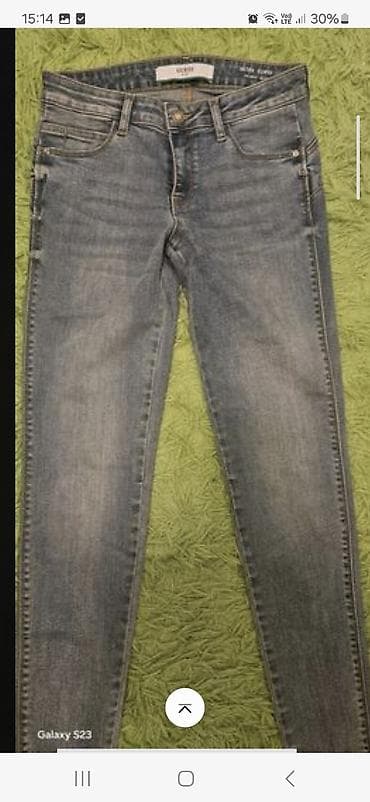 Nove Guess skinny farmerice 27 sa etiketom na lalafo.rs Nove Guess skinny farmerice 27 sa etiketom