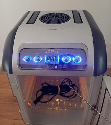 mini frizider za sminku: Mini frizider NordFrost 3 Ispravan i solidno ocuvan digitalni mini — 4