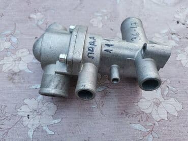 ulozak za auto sediste: Ulozak termostata sa kucistem Lada . Ruske proizvodnje. Kompletno — 3
