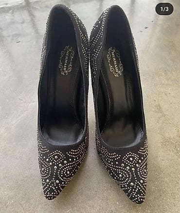 Men's Clothing: Dve vrste obuće: 1) Bele patike sa pertlama - Klasičan nizak model sa — 5