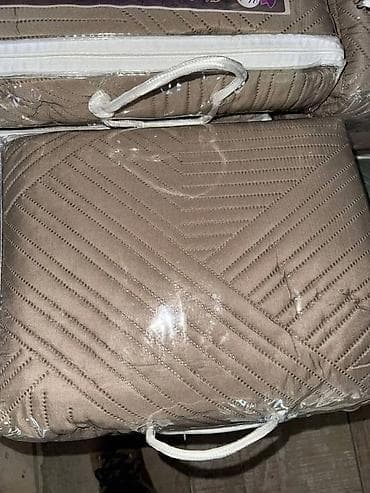 ploca za sto: Prekrivač za krevet sa jastučnicama – prošiveni set - Dizajn — 10