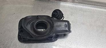 skoda fabia bela: POKLOPAC REZERVOARA ZA AUDI A3 - 8V4809906 | Poklopac rezervoara — 4