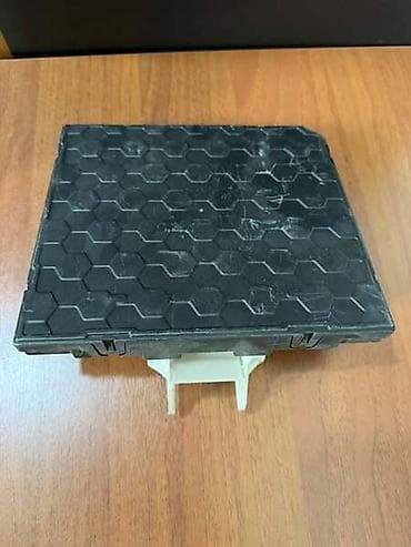 čekrk za auto: BODY CONTROL MODULE ZA VOLKSWAGEN GOLF 7 - 5Q0937086N | Body Control — 3