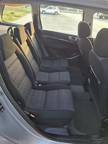 Automobili: Peugeot 307 SW 1.6 dizel karavan. Glavne karakteristike: - — 8