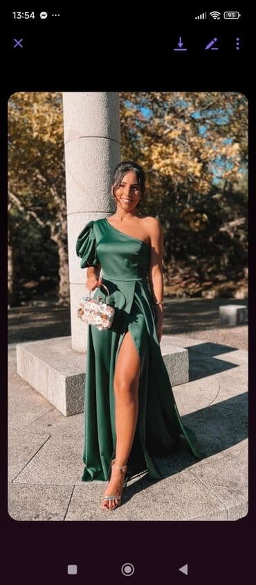 Rolke: Haljine 3500

pp28 — 2