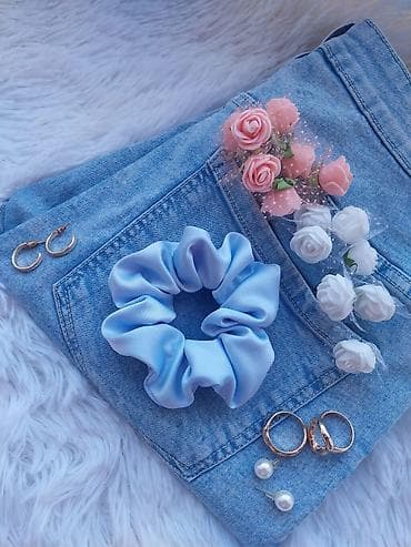 narukvice sa plocicom: Gumica za kosu, Handmade — 3